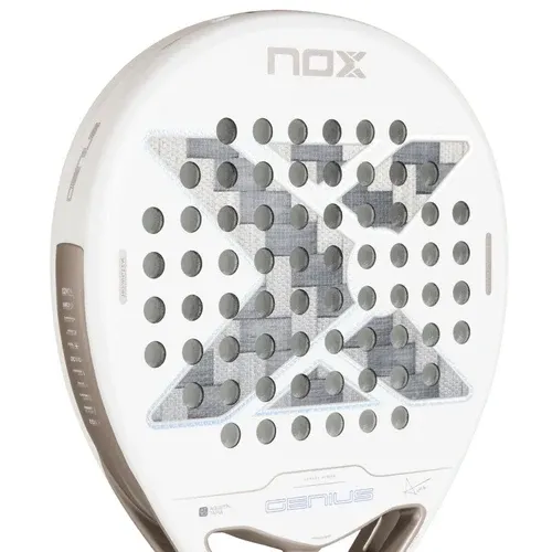 Raquette-de-padel-Nox-Genius-12K-Alum-XTREM-Lite-by-Agust_n-Tapia-2027-Zoom-Tete.webp