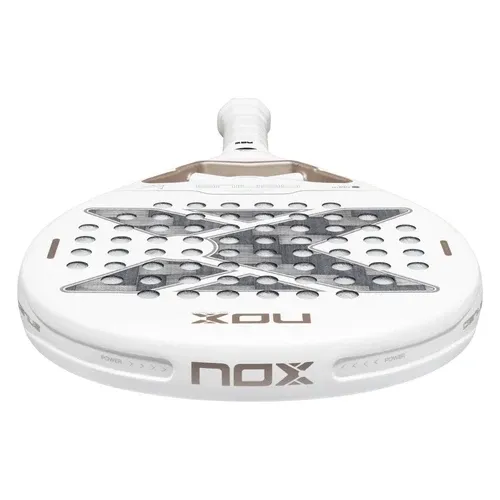 Raquette-de-padel-Nox-Genius-12K-Alum-XTREM-Lite-by-Agust_n-Tapia-2027-Dessus.webp